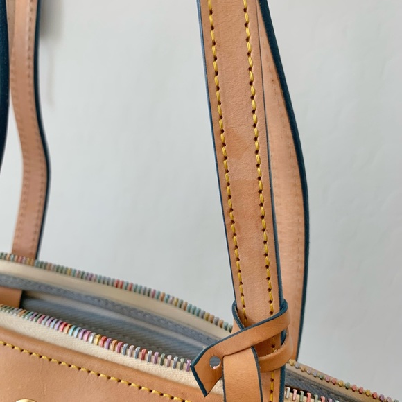 Authentic Vintage Dooney & Burke Purse - Picture 6 of 13